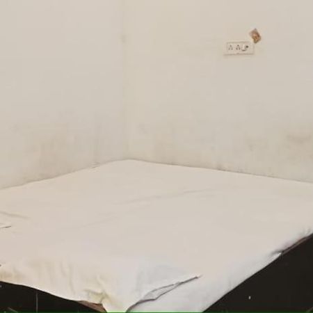 Vaibhav Sadan Dharmsala Hotel Ayodhya Exterior photo